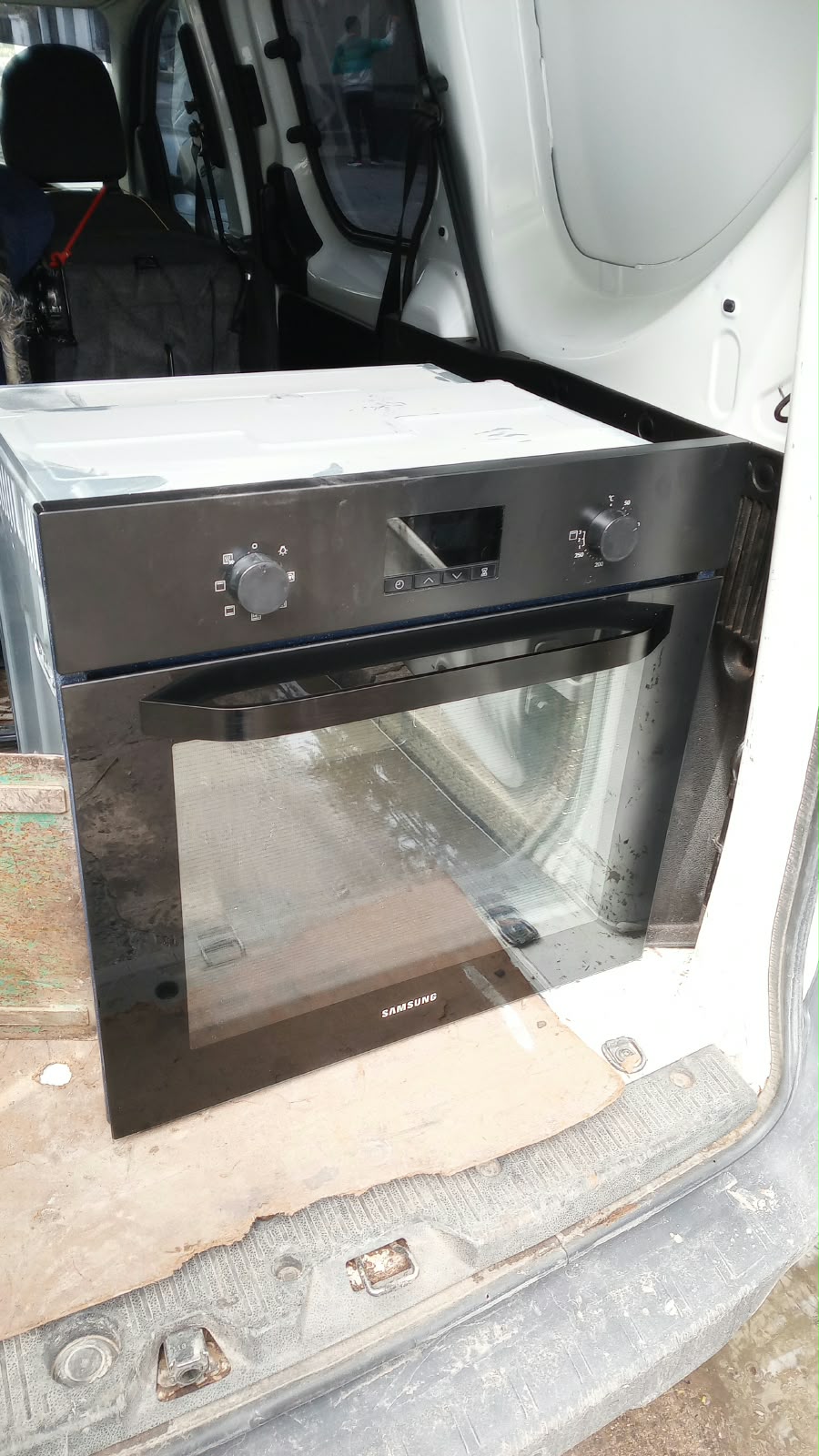 Horno eléctrico empotrable